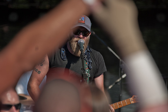 Concert Photography of the Famously Hot Music Festival by South Carolina photojournalist Sean Rayford