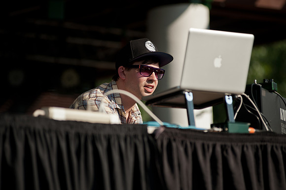 Photos - Famously Hot Music Fest 2012 by Concert Photographer Sean Rayford