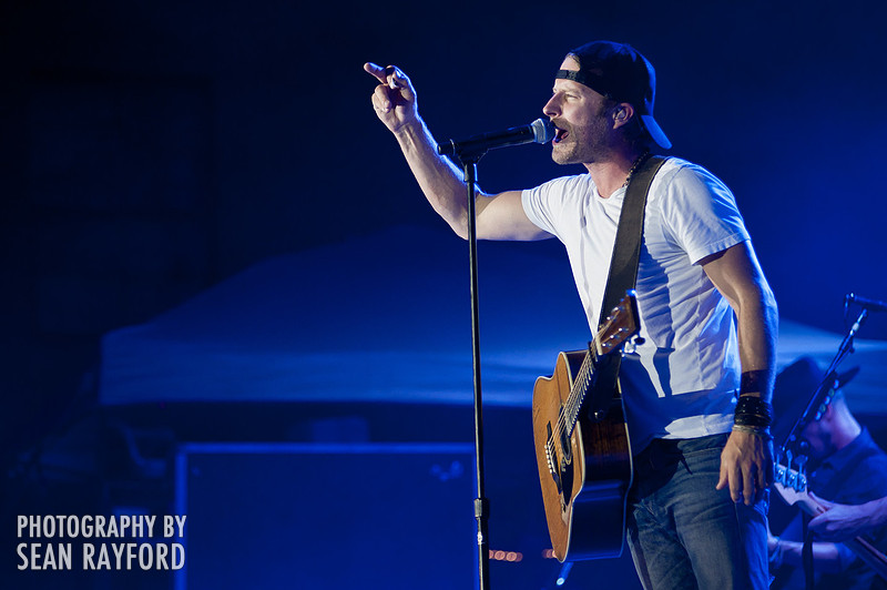 Columbia SC Photographer - Concert Photographer - 2012 - Dierks Bentley