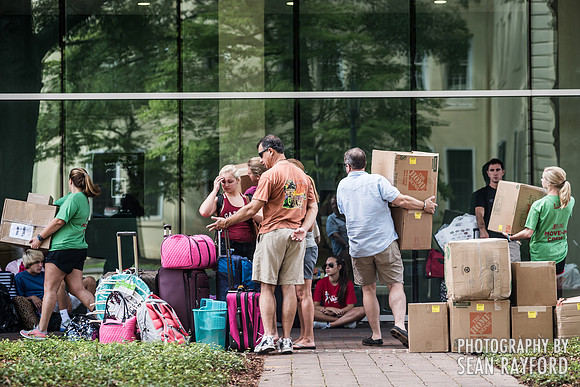 USC students move back to campus