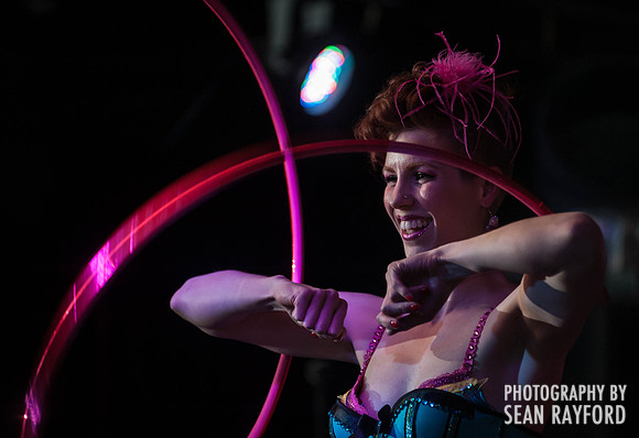 Pretty Things Peep Show - Photos - by South Carolina Photojournalist Sean Rayford