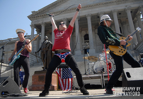 Chris Bickel and Columbia's Confederate Fagg: March 2010