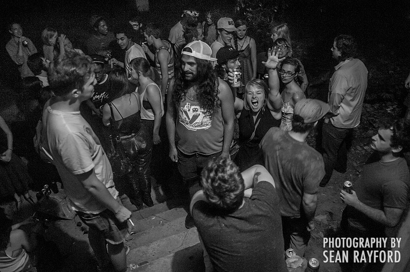 Coma Cinema House Show Photos