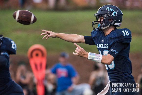 River Bluff vs. Chapin Football photos 16425