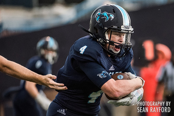 River Bluff vs. Chapin Football photos 15808