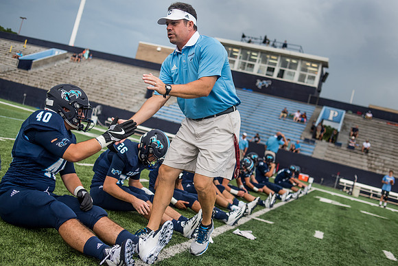 River Bluff vs. Chapin Football photos 16787