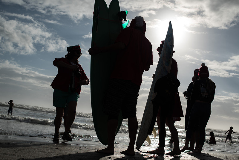 surfing santas by columbia sc photographer