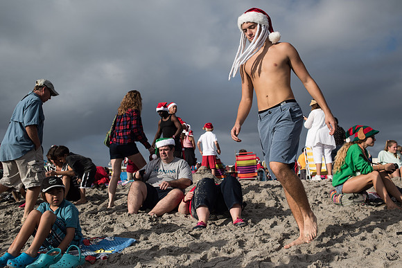 surfing santas by columbia sc photographer