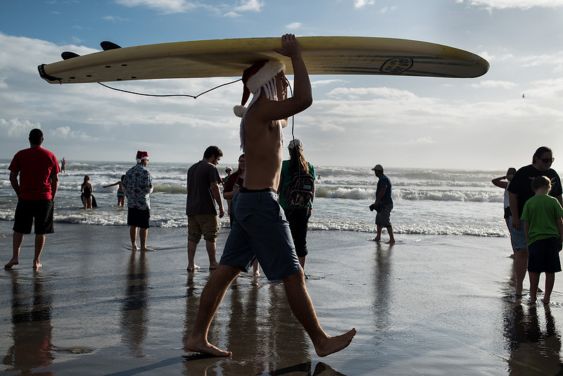 surfing santas by columbia sc photographer