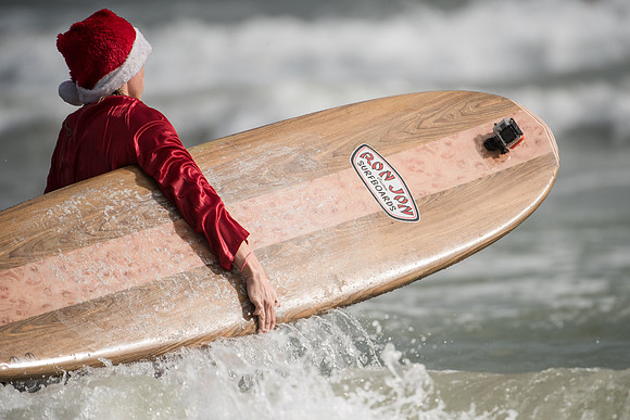 surfing santas by columbia sc photographer