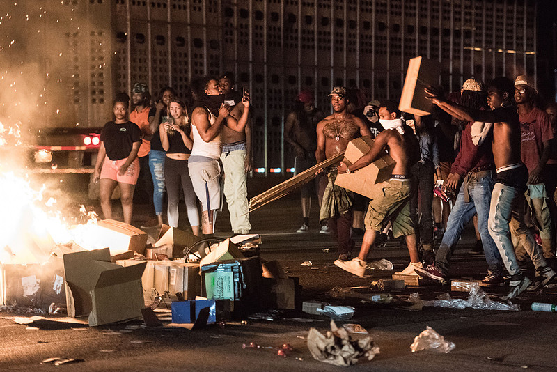 Charlotte Protests South Carolina photographer Sean Rayford