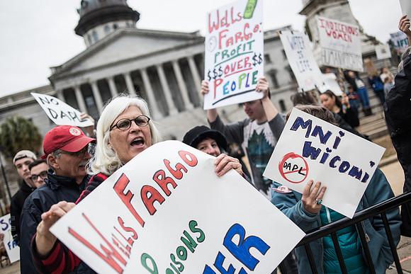 columbia Wells Fargo NoDAPL Protest Photos-4