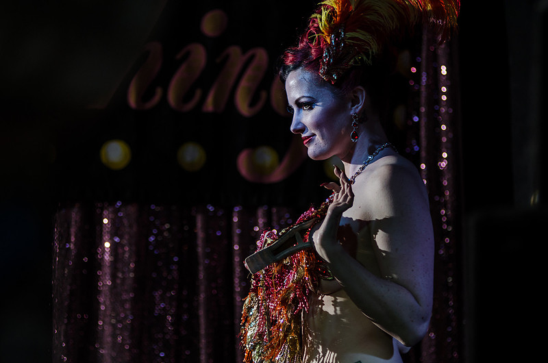 Pretty Things Peep Show Photography by Columbia, SC photojournalist Sean Rayford