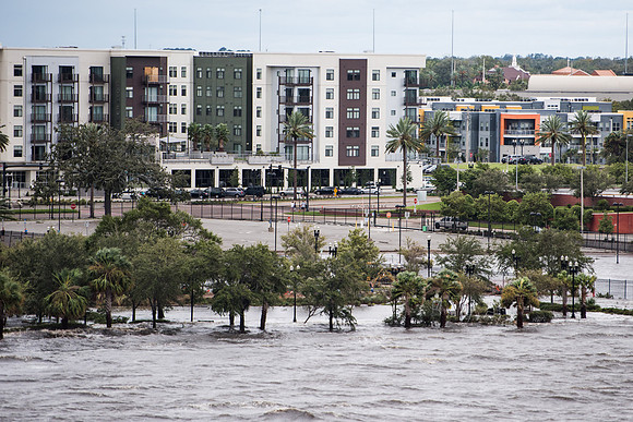 Powerful Hurricane Irma Slams Into Florida 134191
