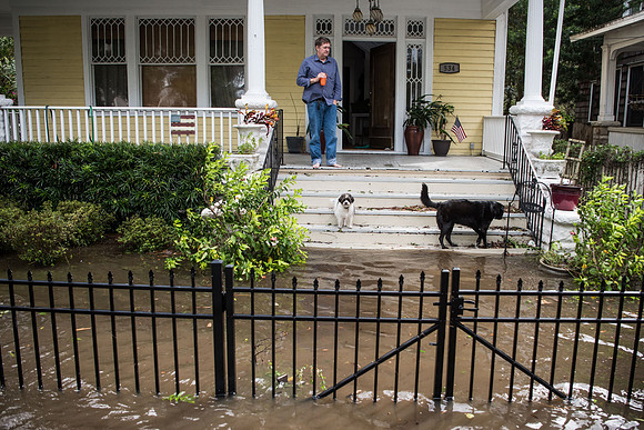 Powerful Hurricane Irma Slams Into Florida 134648