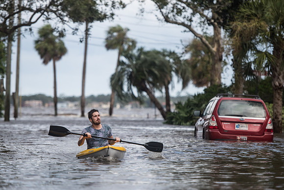 Powerful Hurricane Irma Slams Into Florida 134745