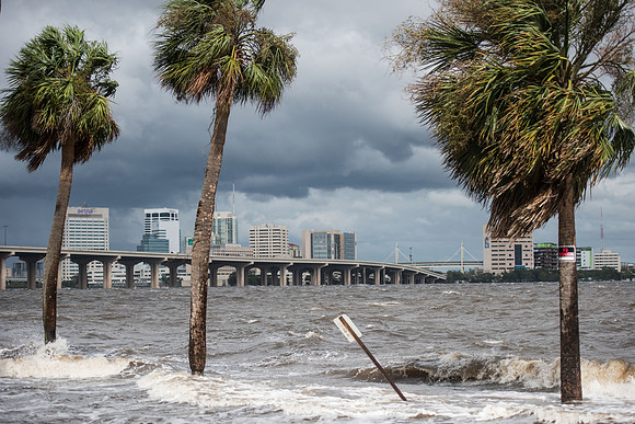 Powerful Hurricane Irma Slams Into Florida 134551
