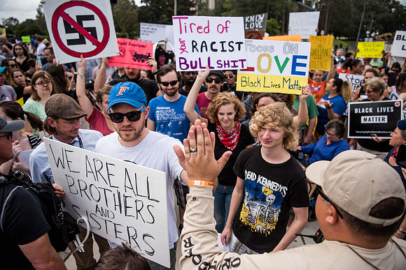 Richard Spencer visits UF Gainesville Photos 169165-2