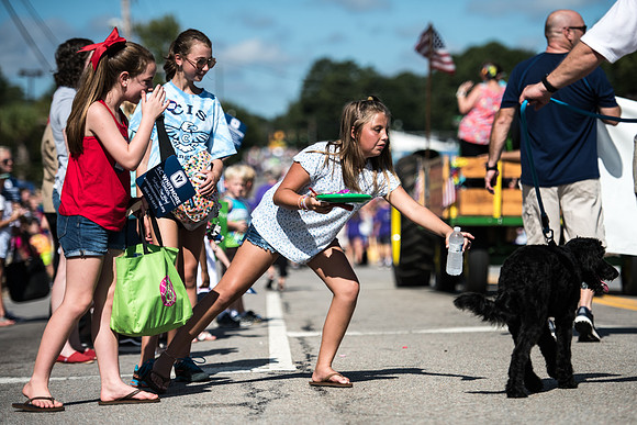chapin labor day parade photos 18055