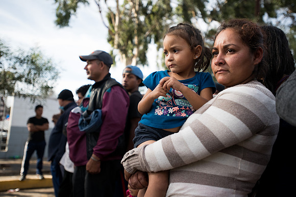 tijuana caravan nov 22 08960