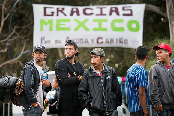 tijuana caravan nov 22 09703