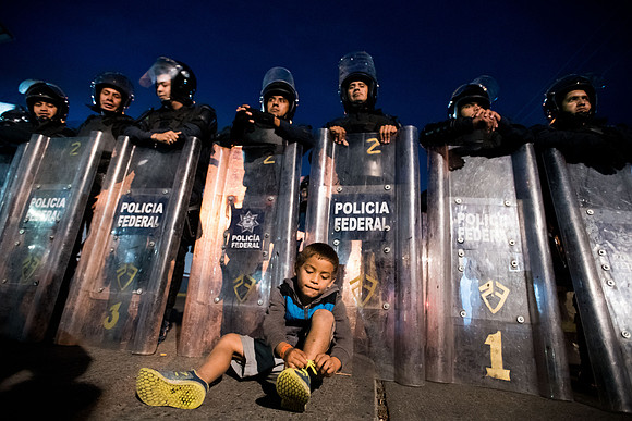 tijuana caravan nov 22 10405