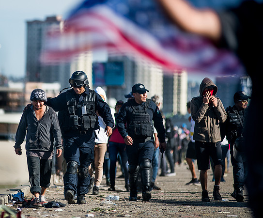 tijuana caravan nov 25 18448