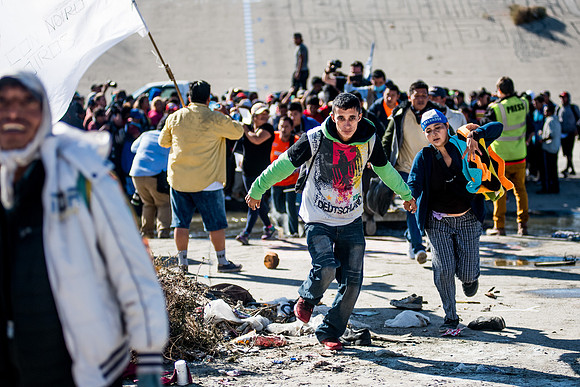 tijuana caravan nov 25 16803