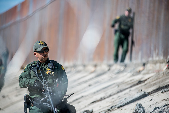 tijuana caravan nov 25 17578