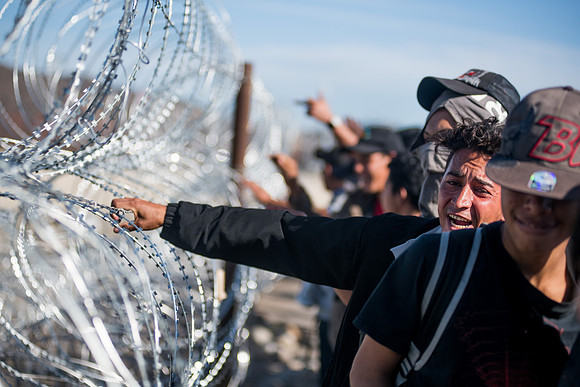 tijuana caravan nov 25 18120