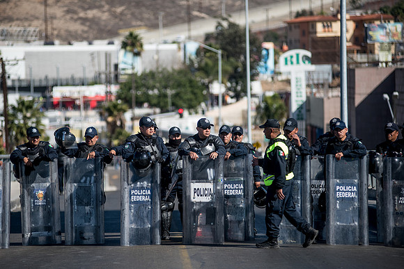 tijuana caravan nov 25 17523