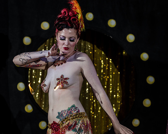 Prett Things Peep Show - Event photography by SC Photographer Sean Rayford