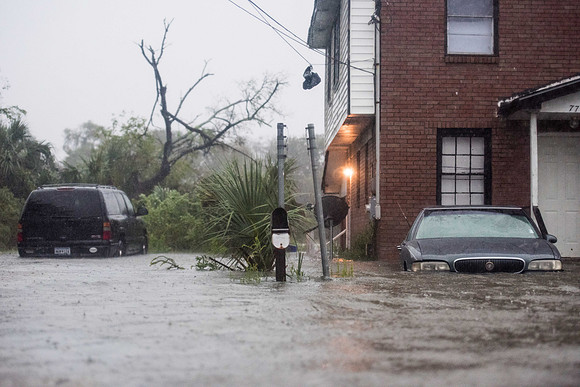 Hurricane Matthew coverage in Charleston 62913