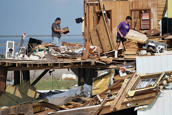 south carolina photojournalist Sean Rayford 15083