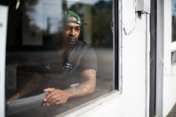 Johnny "Holiday" Baez - by Columbia, SC photographer Sean Rayford