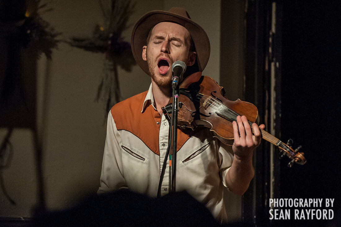 Insects vs. Robots at Willie Nelson's Heartbreaker Banquet 2014 - Photos by South Carolina photographer Sean Rayford