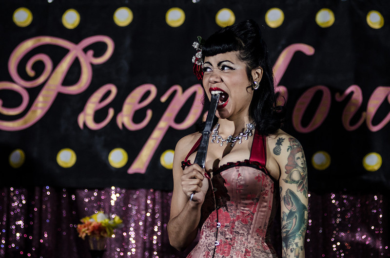 Pretty Things Peepshow photography by Columbia, SC photojournalist Sean Rayford