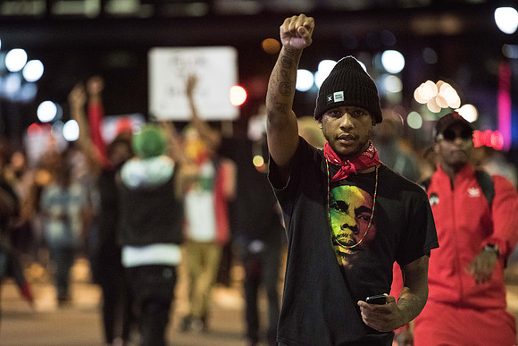 Protests break out in charlotte 44233