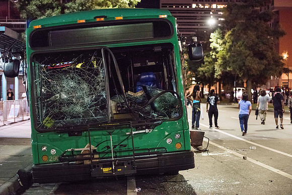 Protests break out in charlotte 45667